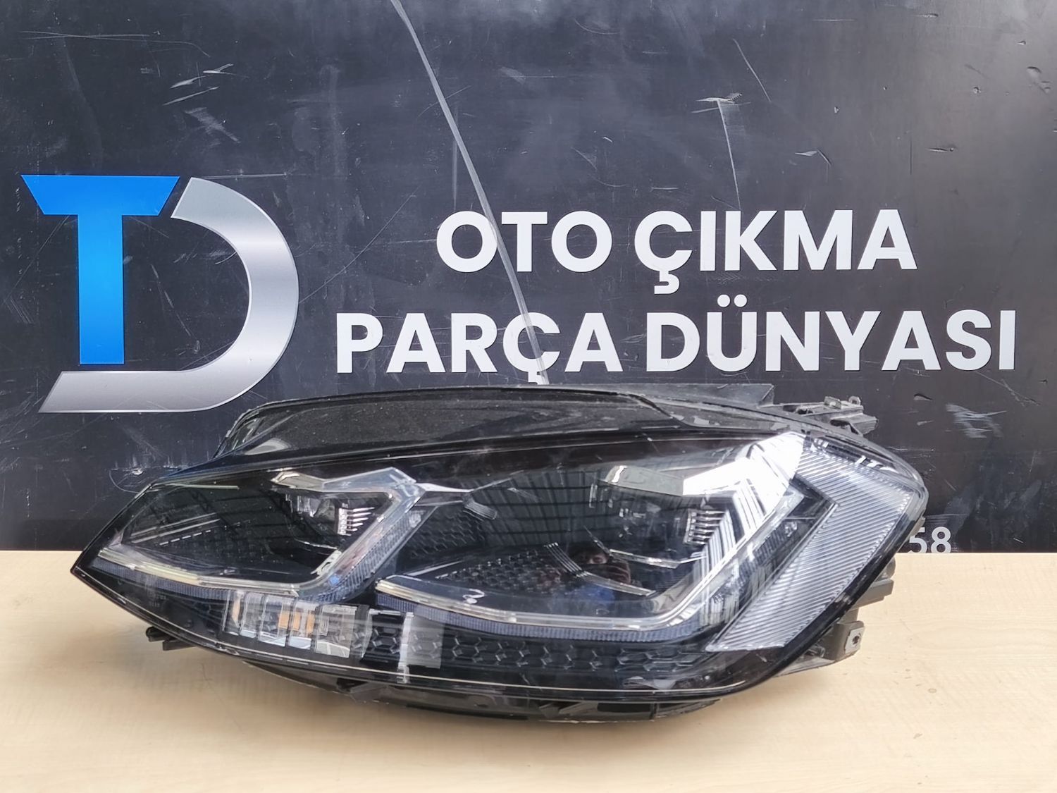 VOLKSWAGEN GOLF 7 SOL FAR 